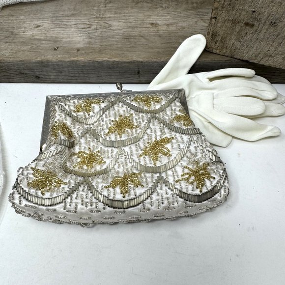 Silver & Gold Glass Beaded Evening Bag Purse  Chain Handle - Picture 1 of 8